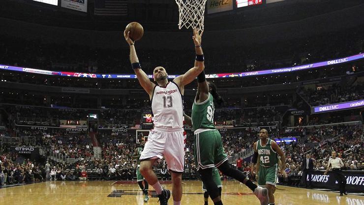 NBA: Wizards seriyi son maça taşıdı