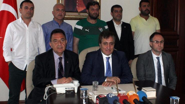 Bursaspor tribün liderleri Valiyle bir araya geldi