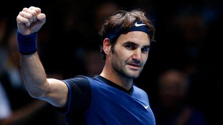 Federer toprak korta dönüyor