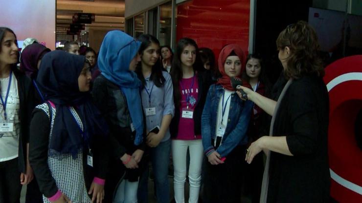 Kardelenler CNN TÜRKü ziyaret etti