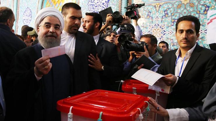 İran yeni cumhurbaşkanını seçti