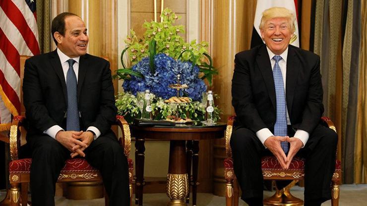 Sisi, Trumpa övgüler yağdırdı