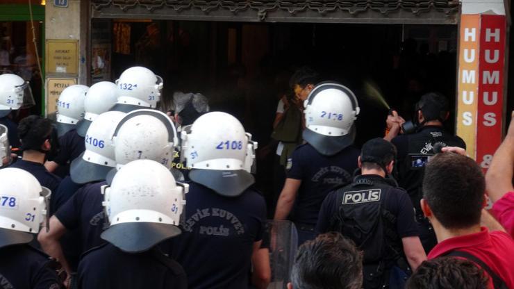 Hatayda akademisyenlere destek gösterisine müdahale: 18 gözaltı