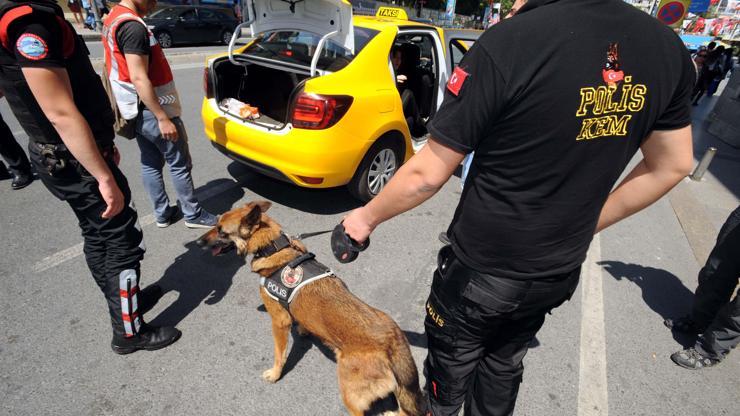 İstanbulda taksilere polis denetimi yapıldı