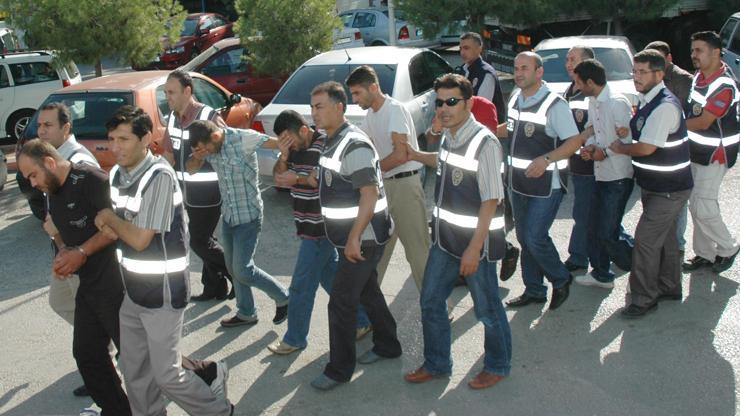 İzmirdeki çete sanıklarından Anafor iddiası: FETÖ kumpası