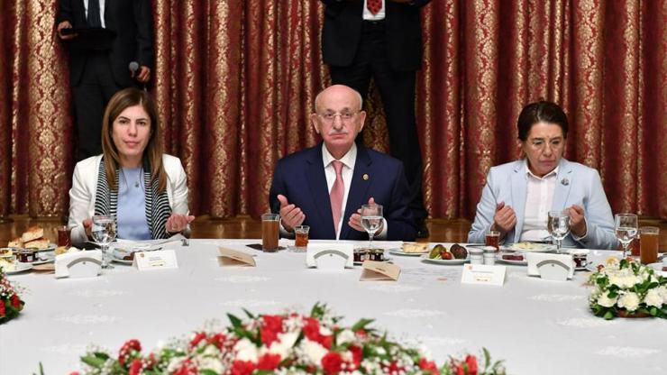 Meclis Başkanı İsmail Kahramandan kadın vekillere övgü yağdı