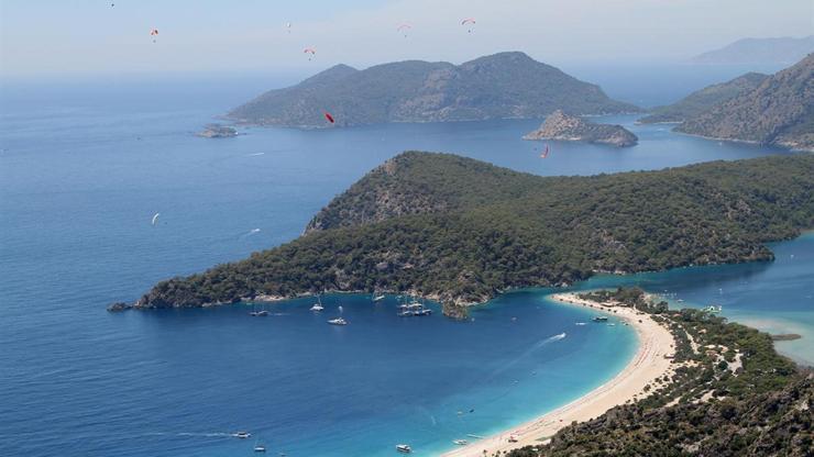 Babadağda yamaç paraşütüne Çinli turistler ilgi gösterdi