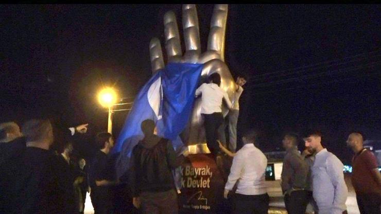 Düzceye dikilen Rabia Heykeline ülkücülerden tepki