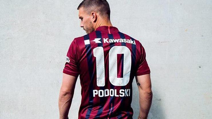 Lukas Podolski Vissel Kobe formasını giydi