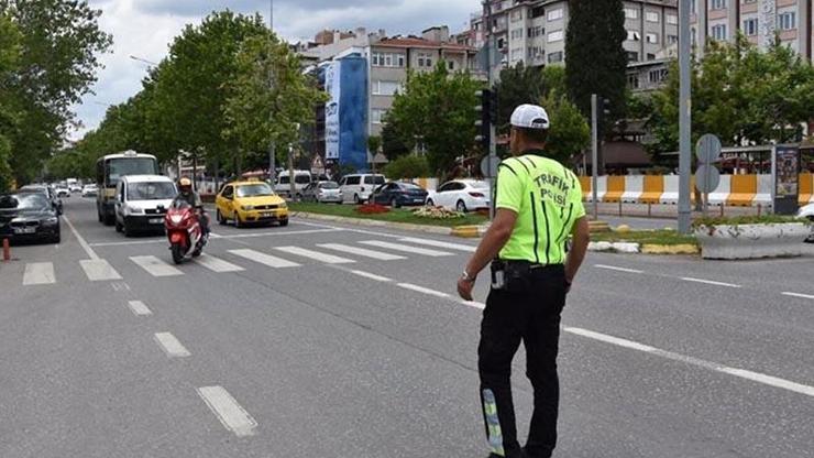 On ayda 3.3 milyon sürücüye trafik cezası kesildi