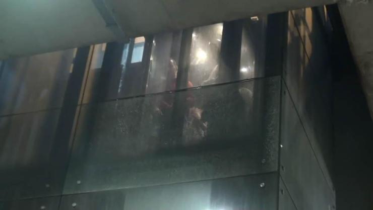 Taksim Metrosu asansöründe 6 kişi mahsur kaldı