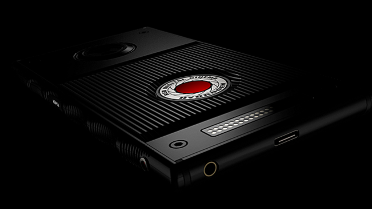 Red, Hydrogen One ismini verdiği ilk modelini tanıttı