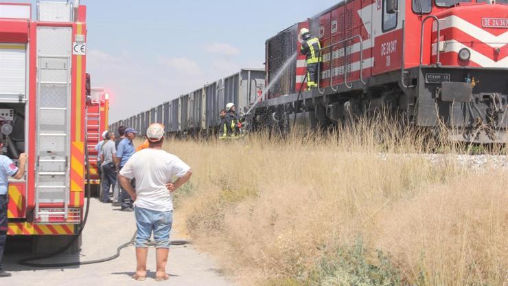 Niğdede yük treni alev aldı