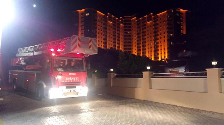 Antalyada 5 yıldızlı otelde kavga çıktı, oda ateşe verildi