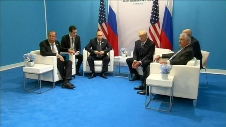 Son dakika... Medvedev: ABD ticaret savaşı ilan etti