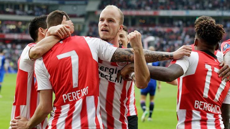 PSV - AZ Alkmaar maçında gol düellosu