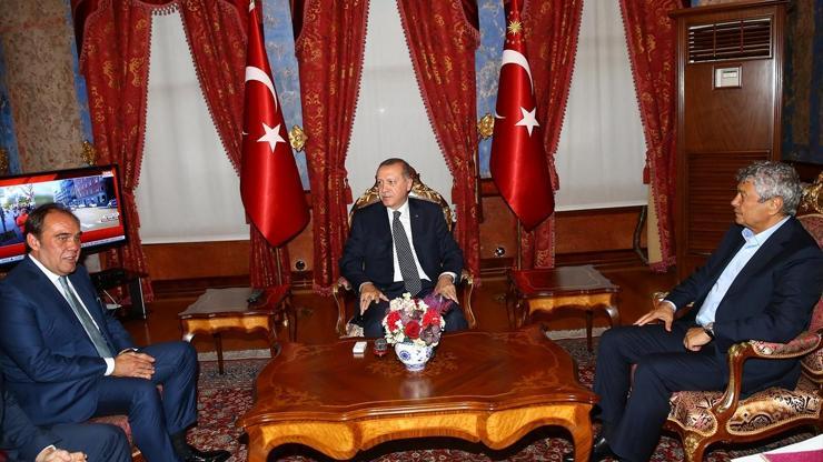 Cumhurbaşkanı Erdoğan, Demirören ve Lucescuyu kabul etti