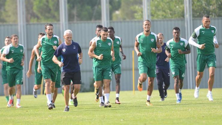 Bursasporun Beşiktaş maçı muhtemel 11i