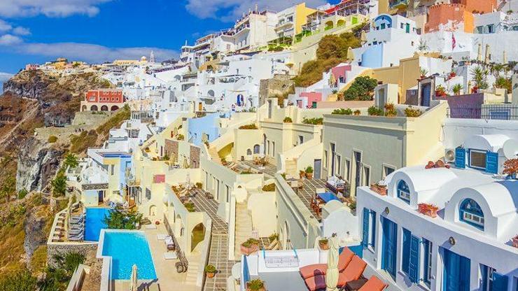 Turist akını Yunanistanı zora soktu Su yetişmiyor