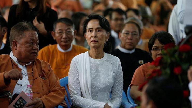 Myanmar liderinden Başbakan Yardımcısı Şimşeke Arakan eleştirisi