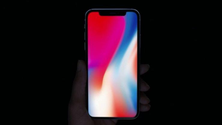 Apple etkinliğinde 3 iPhone birden duyuruldu: iPhone X, iPhone 8 ve iPhone 8 Plus