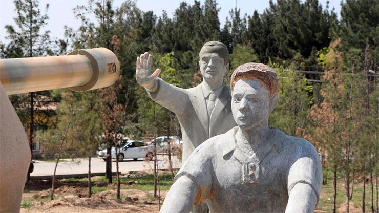 Harrandaki Erdoğan heykeli kaldırıldı