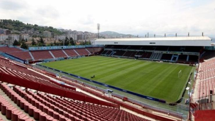 Trabzonspor’un eski stadı Avni Aker yıkılıyor