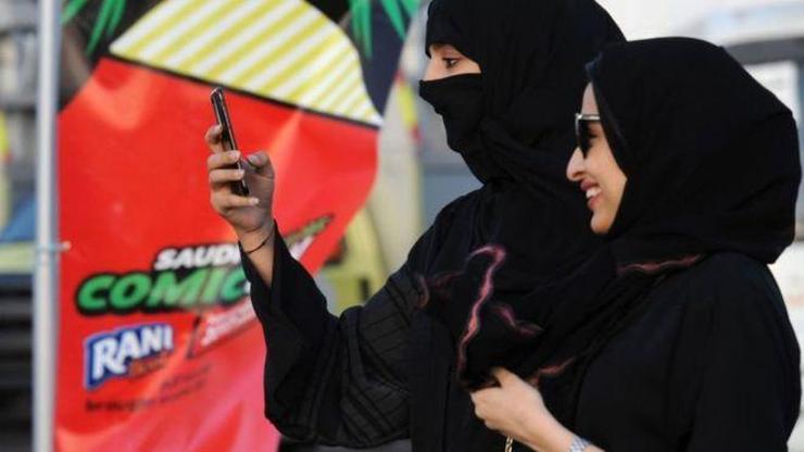 Yasak kalkıyor, artık Suudi Arabistanda WhatsApp ve Skype kullanılabilecek