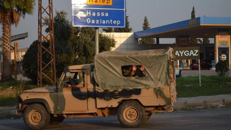 Cilvegözü’ne askeri araç sevkiyatı