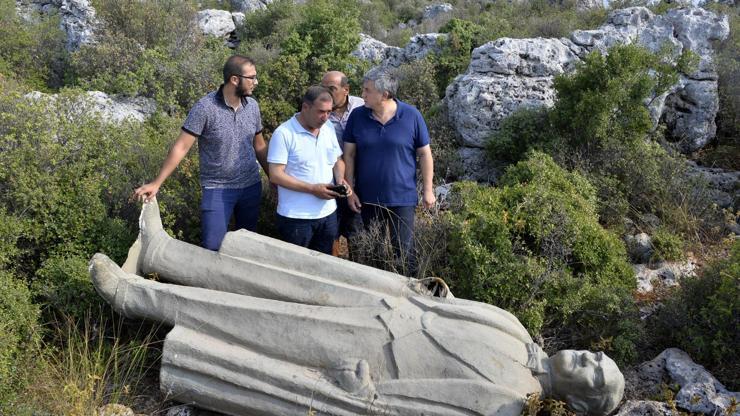 Atatürk heykeliyle ilgili soruşturmada 3 kişi serbest