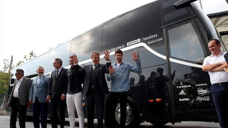 Beşiktaşın yeni otobüsleri tanıtıldı
