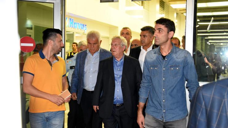 Fenerbahçe Başkanı Aziz Yıldırıma Manisada şok tezahürat