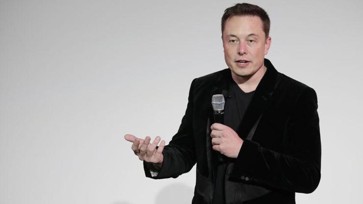 Elon Musk, roketlerle yolculuk planlıyor