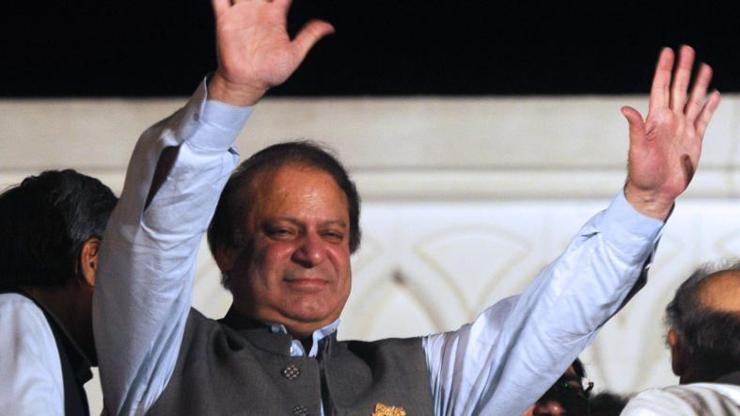 Son dakika... Pakistan eski başbakanı Navaz Şerif cezaevinden çıkarıldı