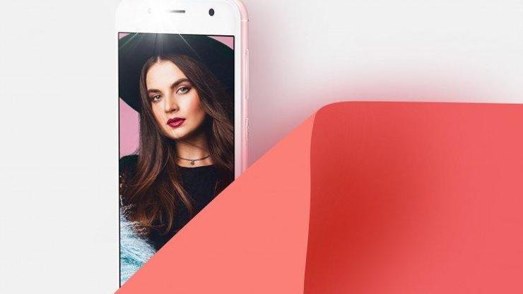 Asus Zenfone 4 Selfie Lite ortaya çıktı