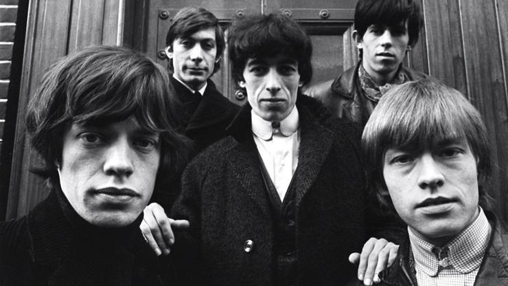 Roman tadında bir Güneş, Ay ve Rolling Stones öyküsü