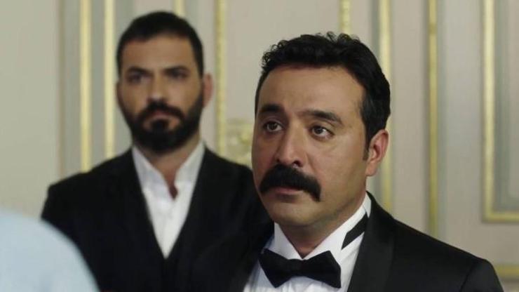 Mustafa Üstündağ kimdir, kaç yaşında, hangi dizilerde oynadı