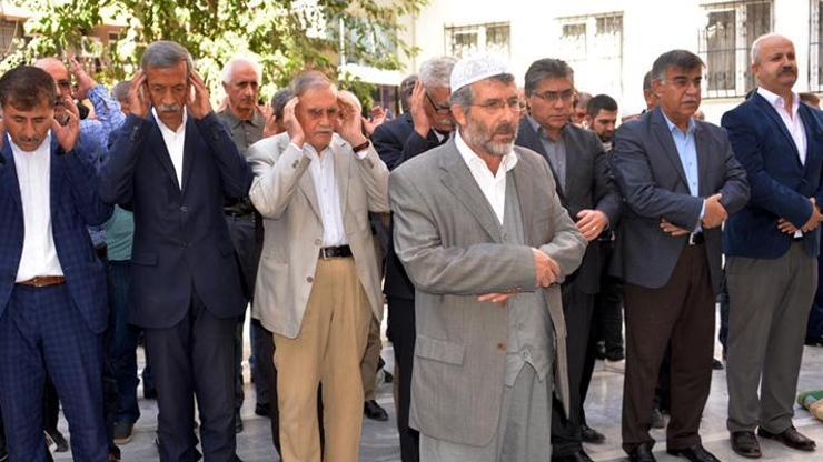 Diyarbakırda, ölen peşmergeler için gıyabi cenaze namazı