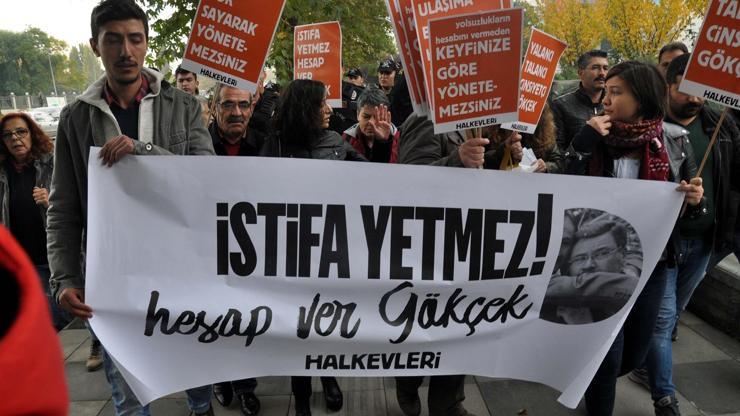 Ankarada Melih Gökçek protestosuna polis izin vermedi