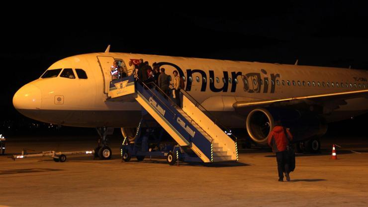 Çanakkale- İstanbul uçak seferleri başladı