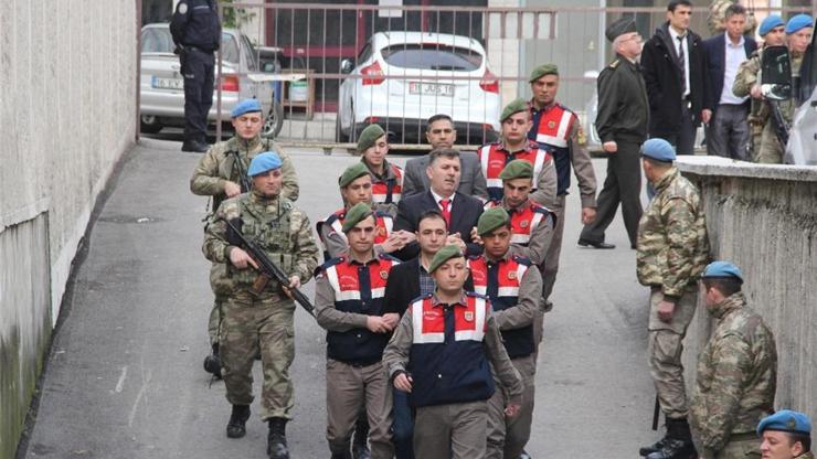 Bursa’da darbe girişimi davasında 1 tahliye