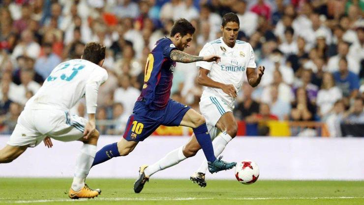 Real Madrid-Barcelona maçının saati açıklandı