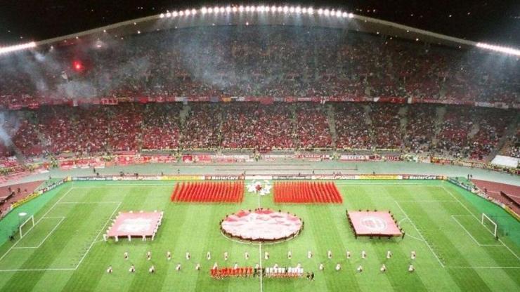 Atatürk Olimpiyat Stadyumu adaylar arasında