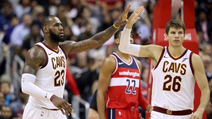 NBA: Cleveland Washingtona patladı