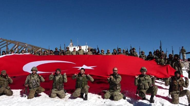 Hulusi Akarın Hakkari ziyareti