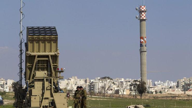 İsrail Demir Kubbe hava savunma füzelerini konuşlandırdı