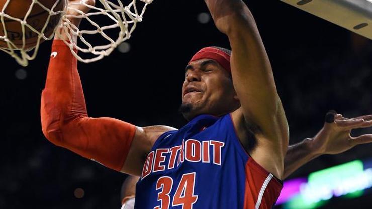 NBA: Detroit Pistons lideri devirdi