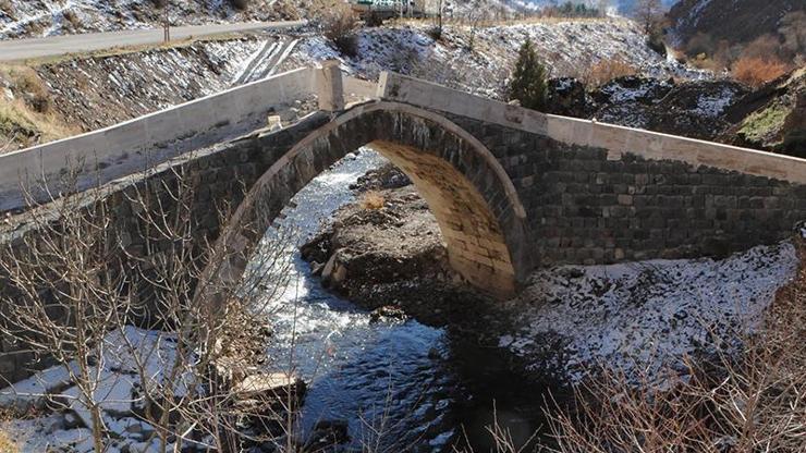 Tuncelideki Selçuklu dönemi köprüsünün restorasyonu yargıda