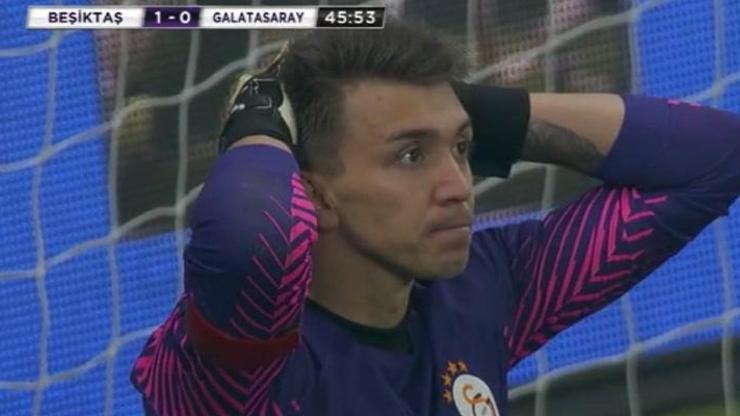 Muslera hüngür hüngür ağladı