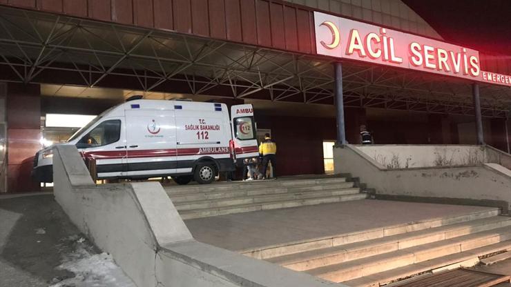 Sınırda saldırıya uğrayan 7 İranlıya Türk askeri yardım etti